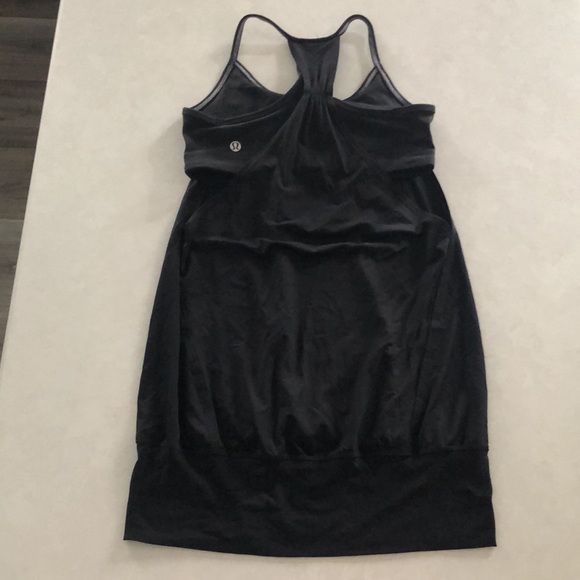 Lululemon No-Limits Tank - Picture 2 of 3